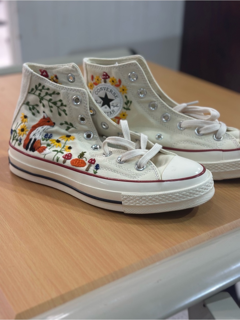NEW Converse Chuck Taylor All Star High Top Sneakers Vintage Floral Embroidered